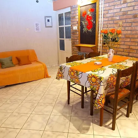 Fuer 4 Personen Ca 60 Qm In Medulin, Istrien Suedkueste Von Istrien Apartment *